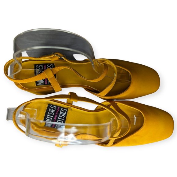 Mootsie Tootsie Mustard Love Ya Fabric Block Heel Size 8 - Picture 7 of 12